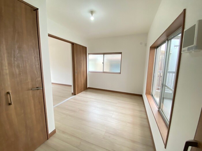 物件内観写真10　(居室)