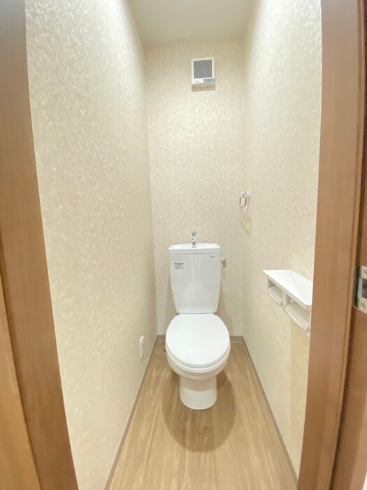 物件内観写真15　(トイレ)