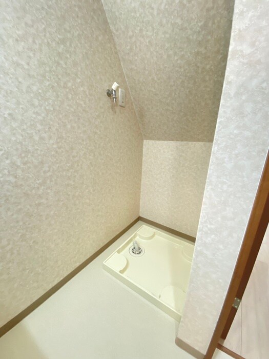 物件内観写真19　(洗濯機置場)