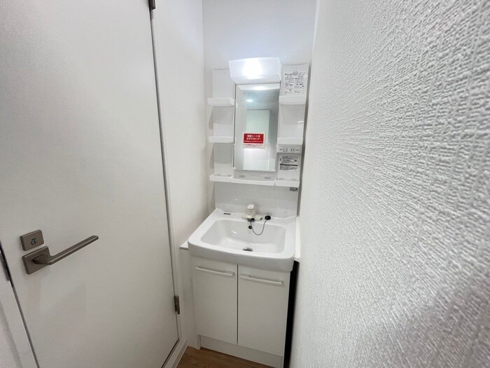 物件内観写真10　(洗面)