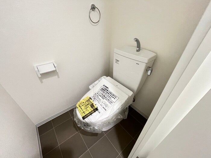 物件内観写真12　(トイレ)