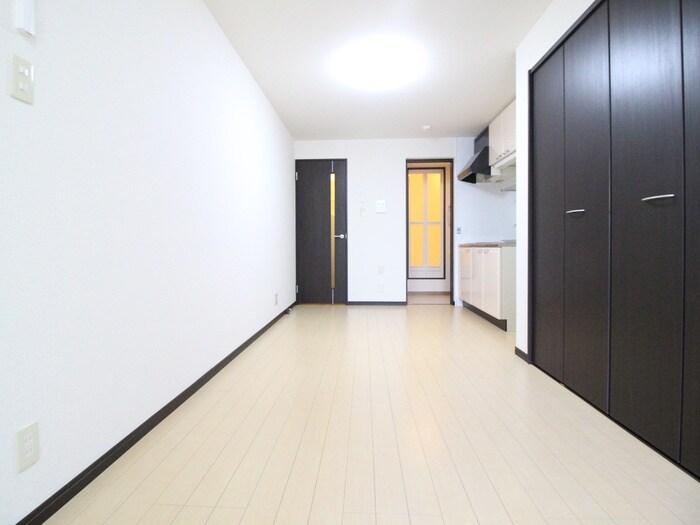 物件内観写真10　(居室)