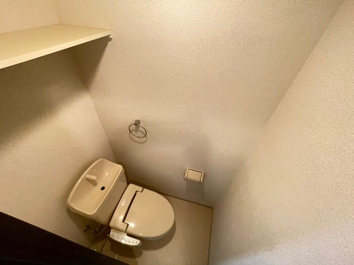 物件内観写真13　(トイレ)