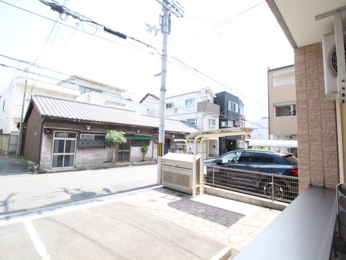 物件内観写真22　(室内からの展望)