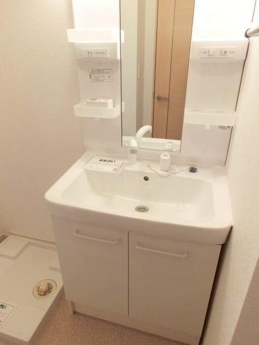 物件内観写真12　(洗面)