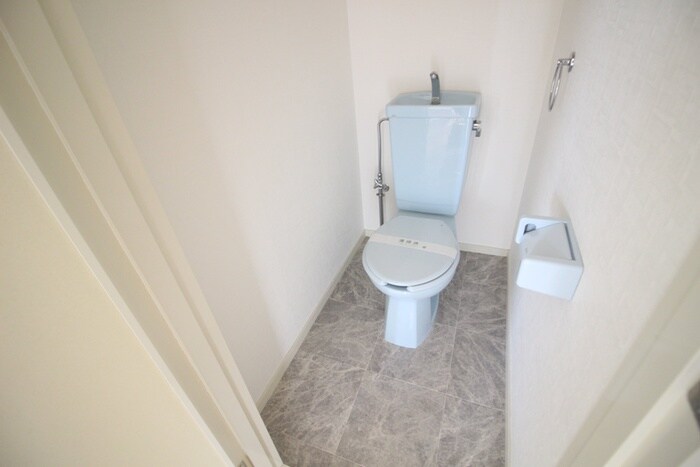 物件内観写真11　(トイレ)