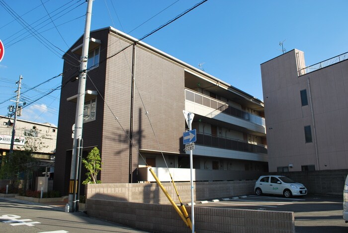 物件外観写真2　(外観写真)