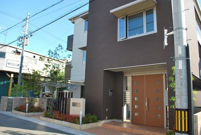 物件外観写真3　(外観写真)