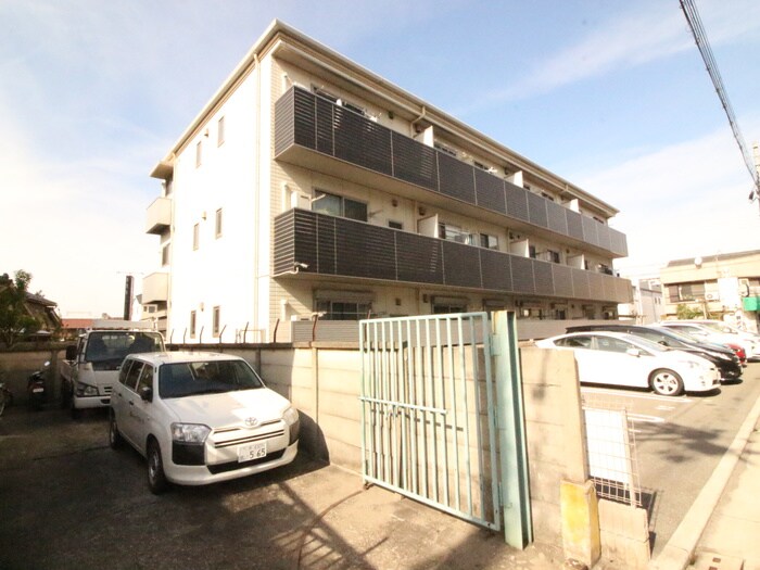 物件外観写真4　(外観写真)