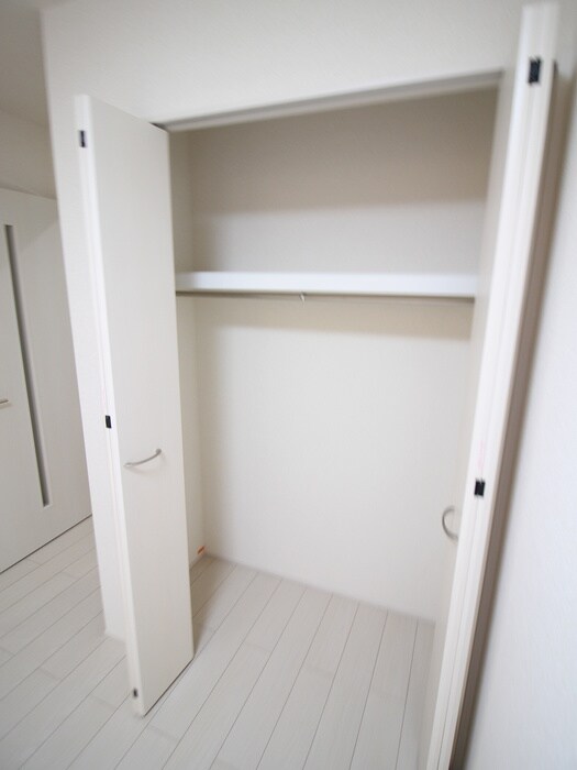 物件内観写真11　(収納)