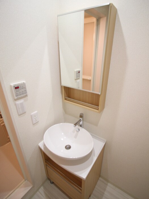 物件内観写真12　(洗面)