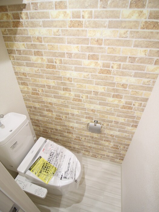 物件内観写真14　(トイレ)