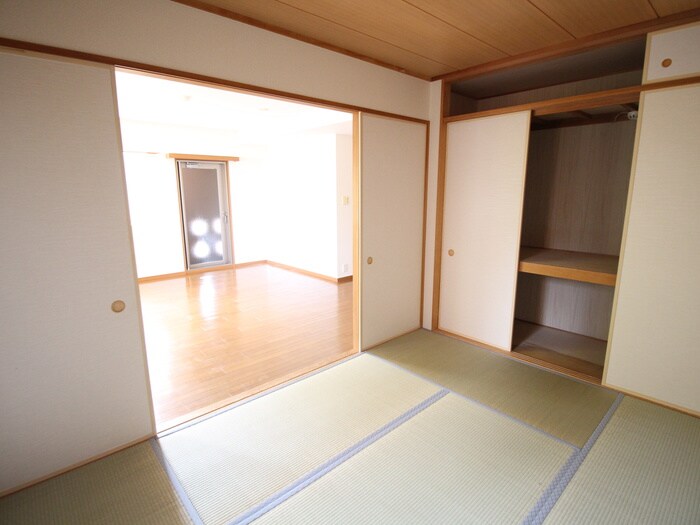 物件内観写真14　(収納)