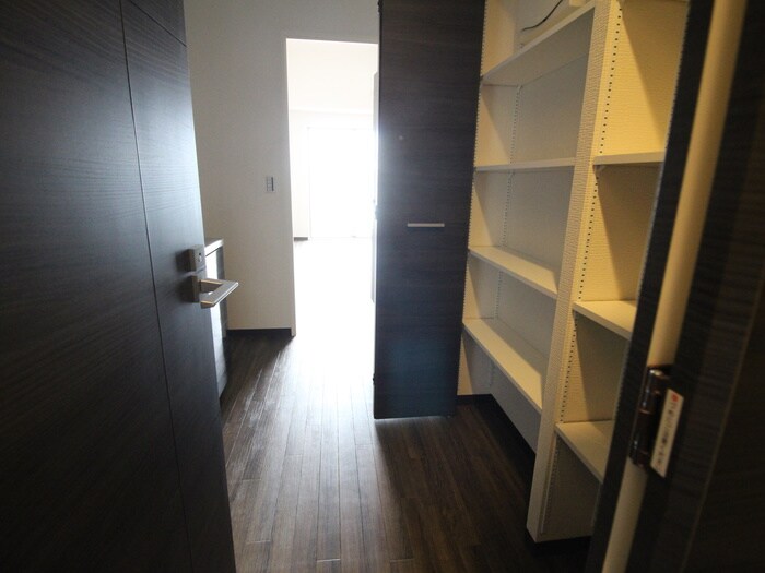 物件内観写真9　(収納)