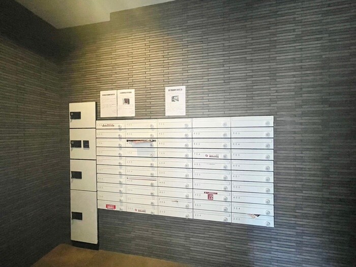 物件外観写真4　(建物設備)