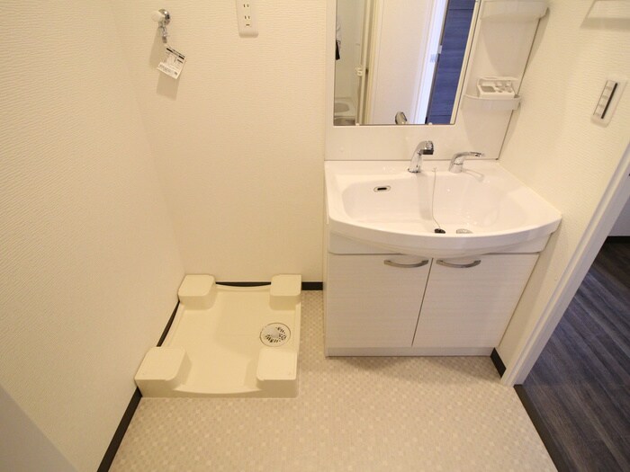 物件内観写真13　(洗面)