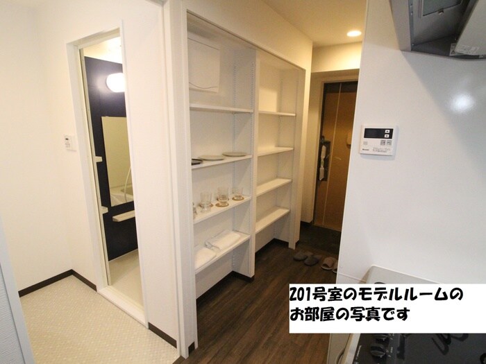 物件内観写真22　(廊下)