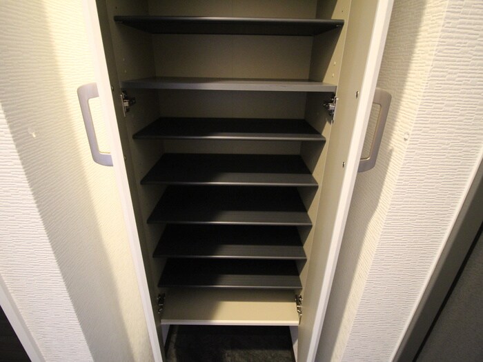 物件内観写真22　(靴箱)