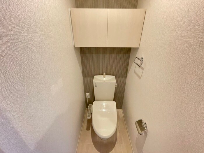 物件内観写真14　(トイレ)