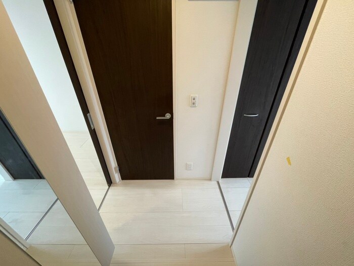 物件内観写真17　(廊下)