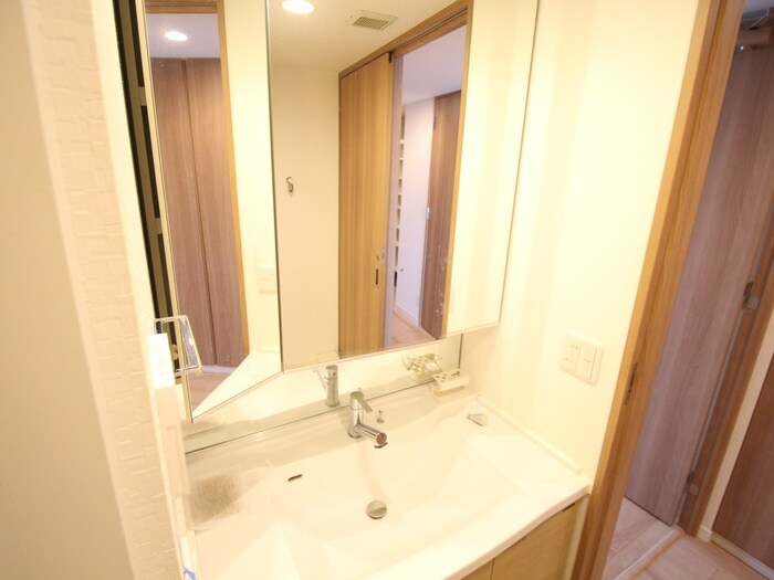 物件内観写真13　(洗面)