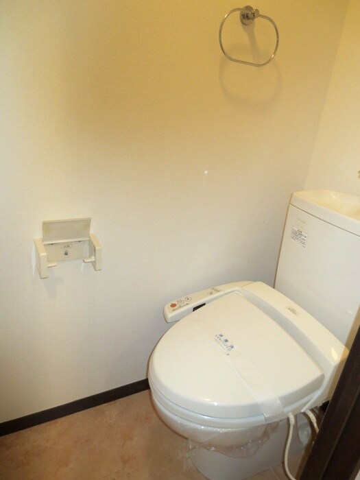 物件内観写真12　(トイレ)