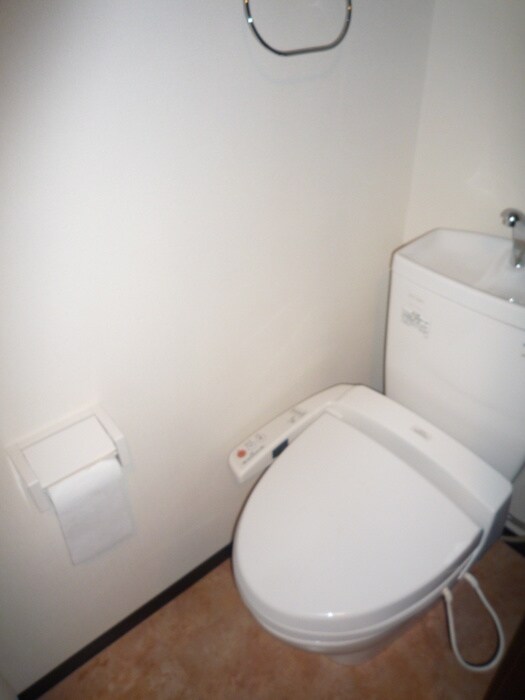 物件内観写真13　(トイレ)