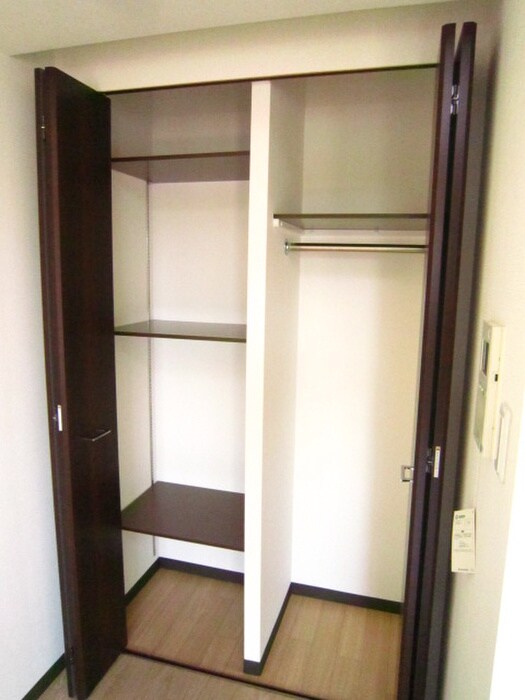 物件内観写真13　(収納)