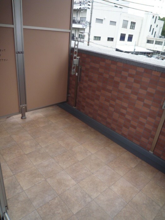 物件内観写真13　(ベランダ・バルコニー)