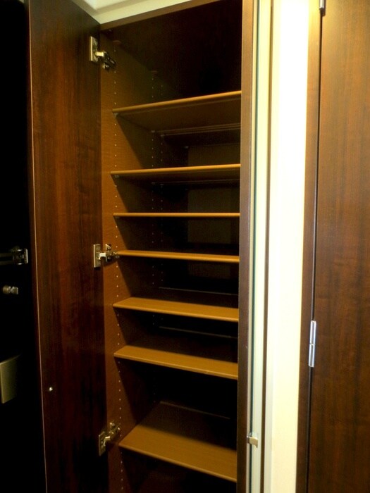 物件内観写真14　(靴箱)