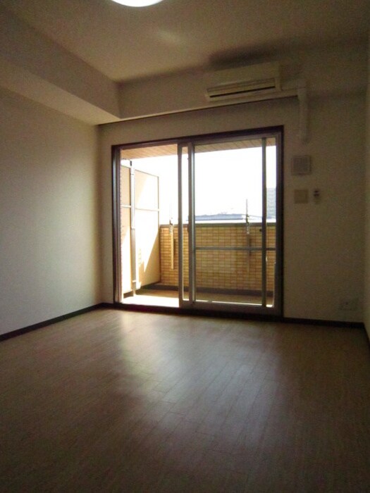 物件内観写真14　(居室)