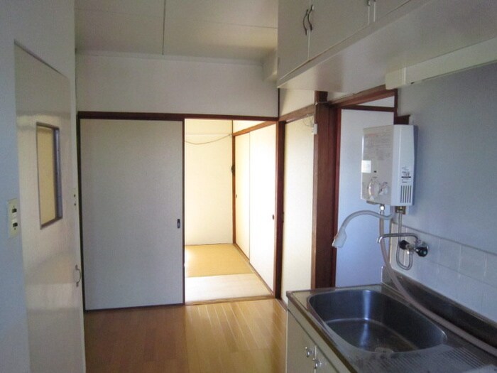 物件内観写真7　(居室)