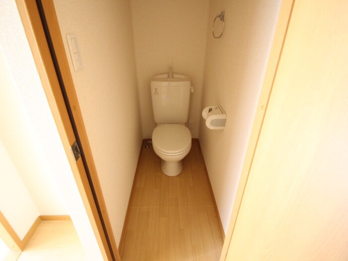 物件内観写真19　(トイレ)