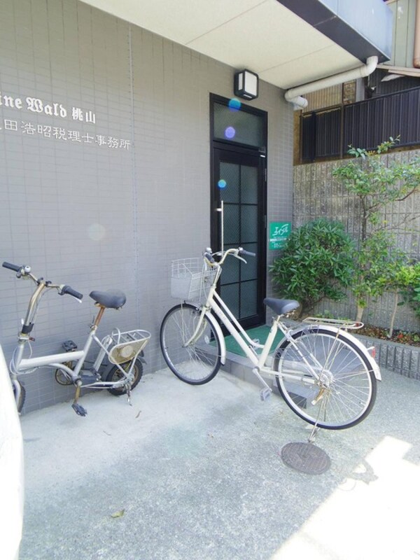 駐輪場