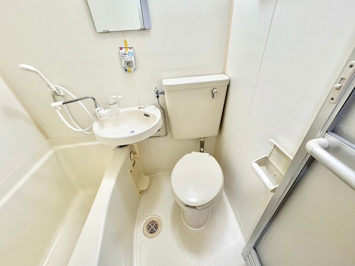 物件内観写真16　(トイレ)