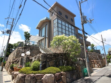 殿山町マンション外観写真