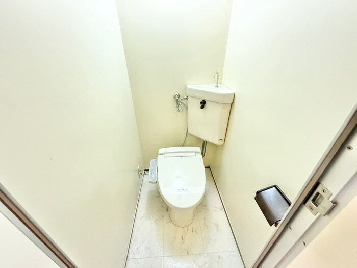 物件内観写真13　(トイレ)