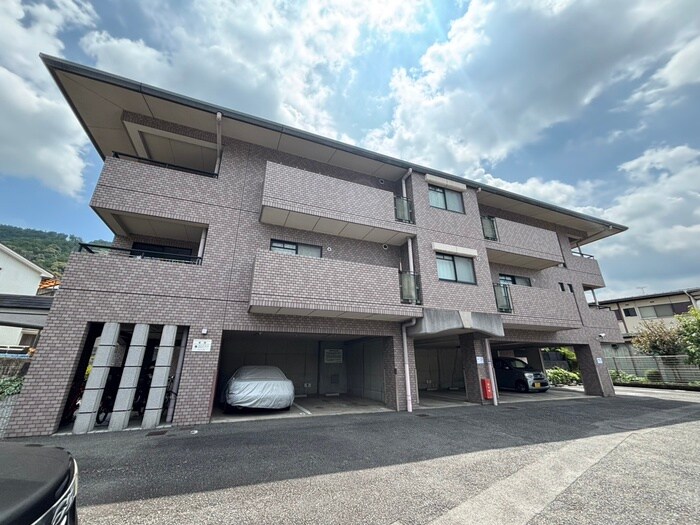 ＨＩＬＬ　ＴＯＰの物件外観写真