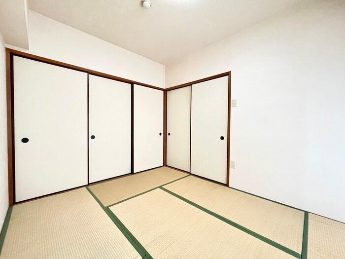 物件内観写真10　(居室)