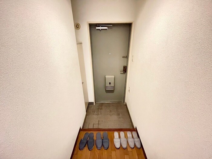 物件内観写真19　(玄関)