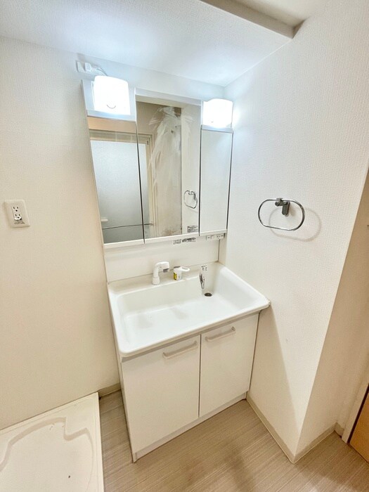 物件内観写真12　(洗面)