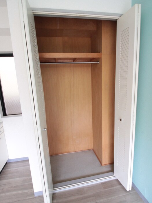 物件内観写真10　(収納)