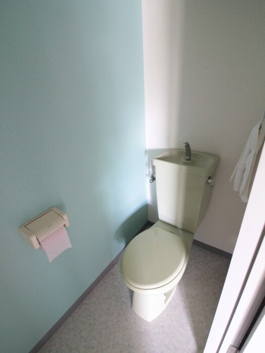 物件内観写真15　(トイレ)