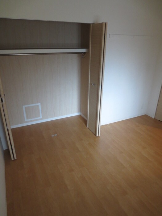 物件内観写真11　(居室)