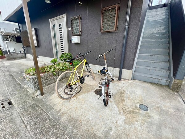 駐輪場