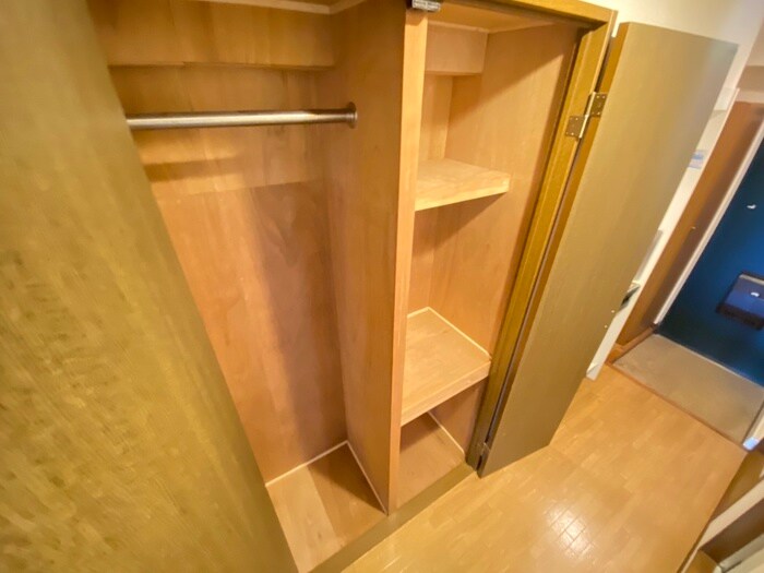 物件内観写真12　(収納)