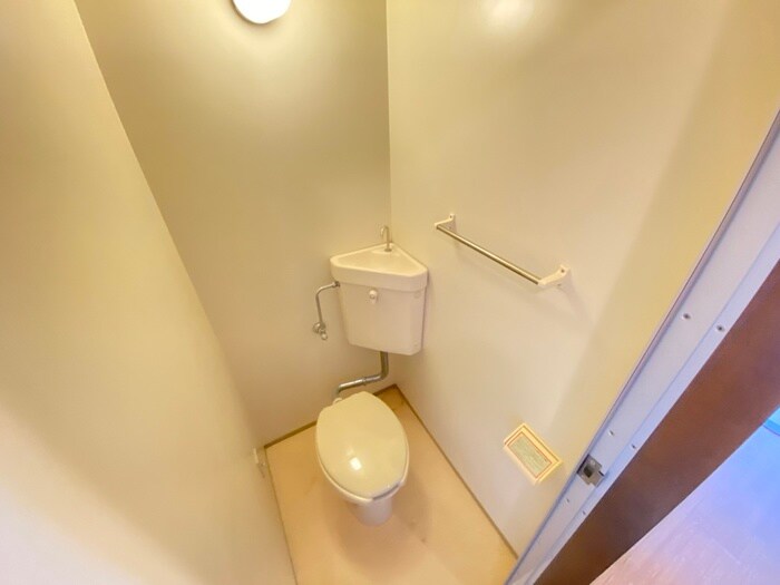 物件内観写真15　(トイレ)