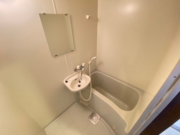 物件内観写真16　(バス／シャワールーム等)