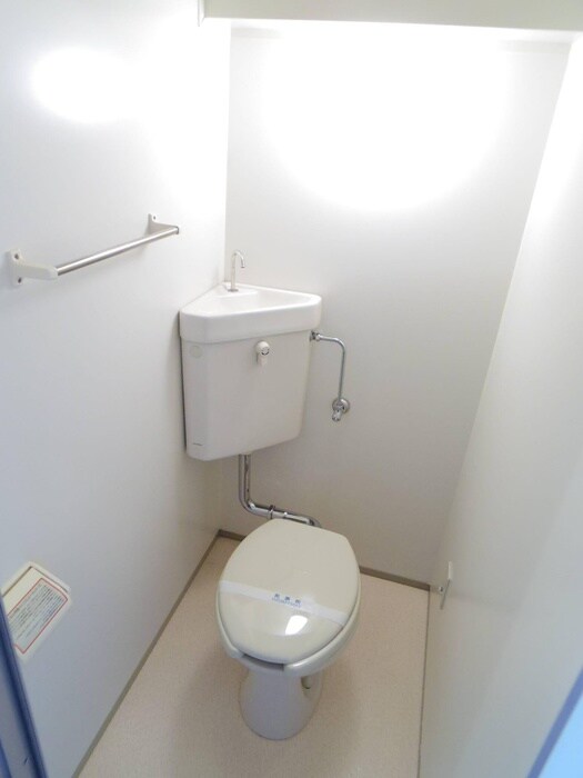 物件内観写真16　(トイレ)