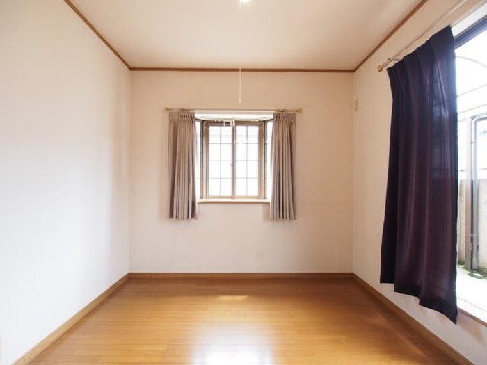 物件内観写真17　(居室)